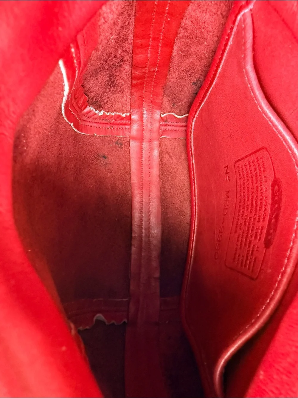 Vtg COACH Red Leather Clamshell Bella Pouch Crossbody 9990 | Made in USA - Picture 9 of 10